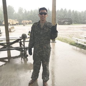 Meet your Posher, Javier